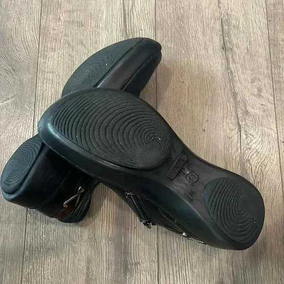 [EU37/US6-6.5]NAOT  Nautilus Women Jet Black/Burgundy/Black Madras 37M - Picture 9 of 10